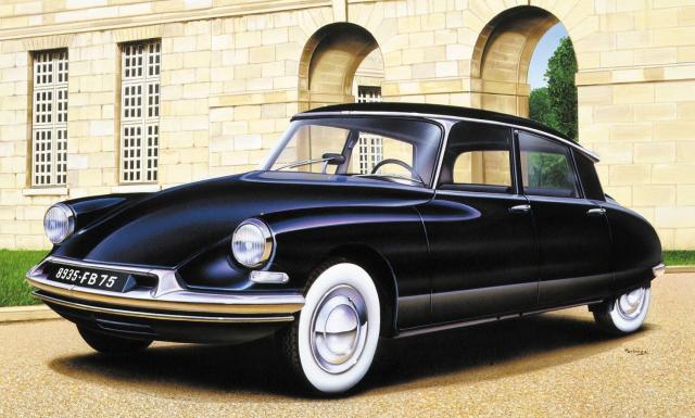 Heller Citroën DS 19 Berline 1/16