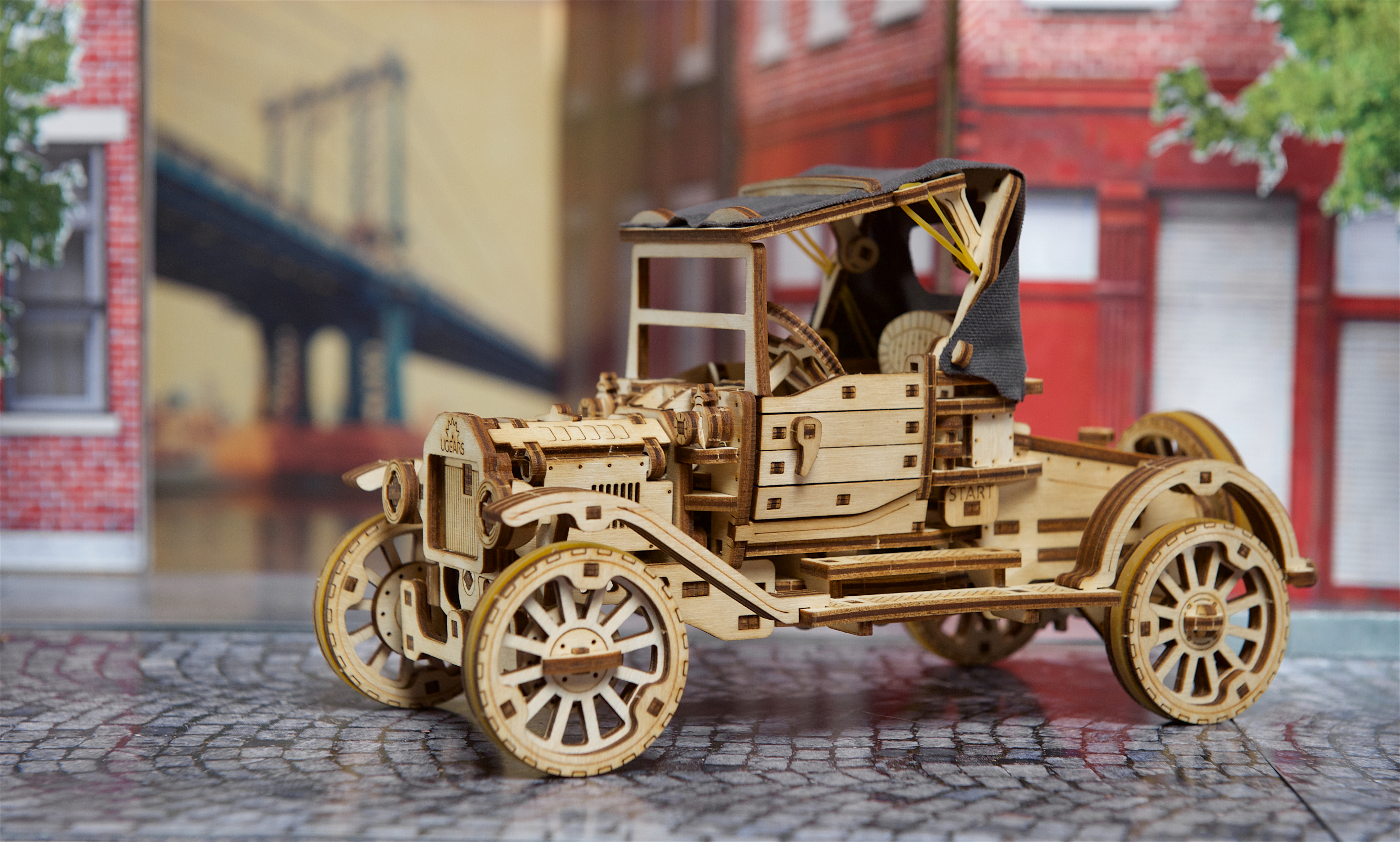 U-Gears Retro Auto UGR-T mechanisch houten bouwpakket