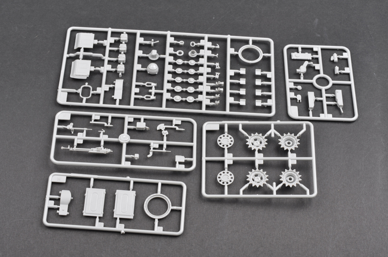 Trumpeter Russian T-62 ERA Mod. 1972 1/35