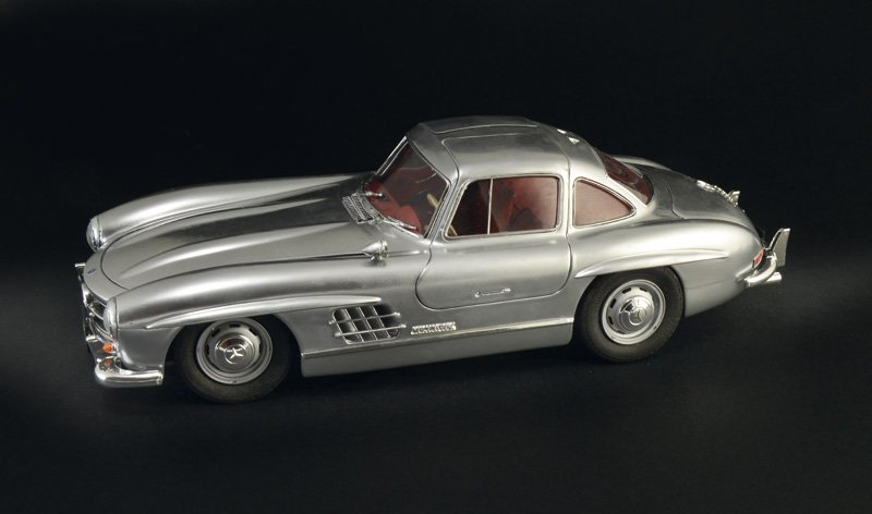 Italeri Mercedes-Benz 300SL Gullwing 1/16