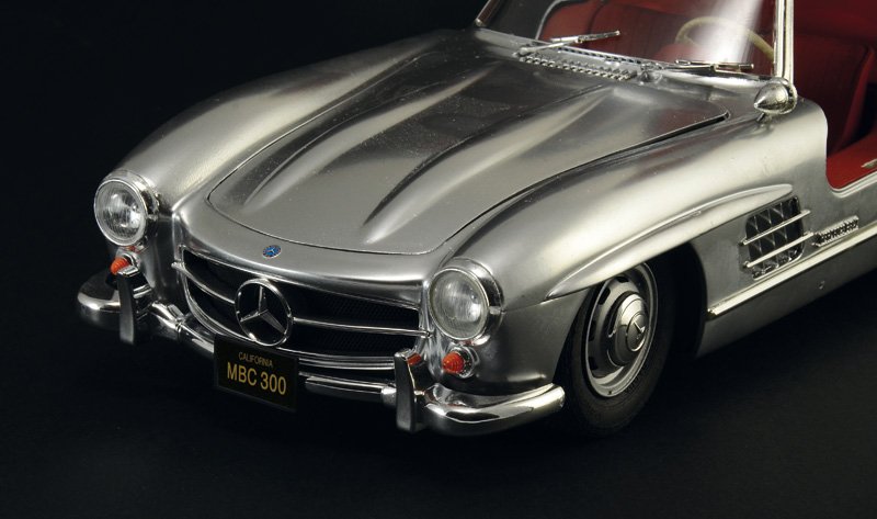 Italeri Mercedes-Benz 300SL Gullwing 1/16