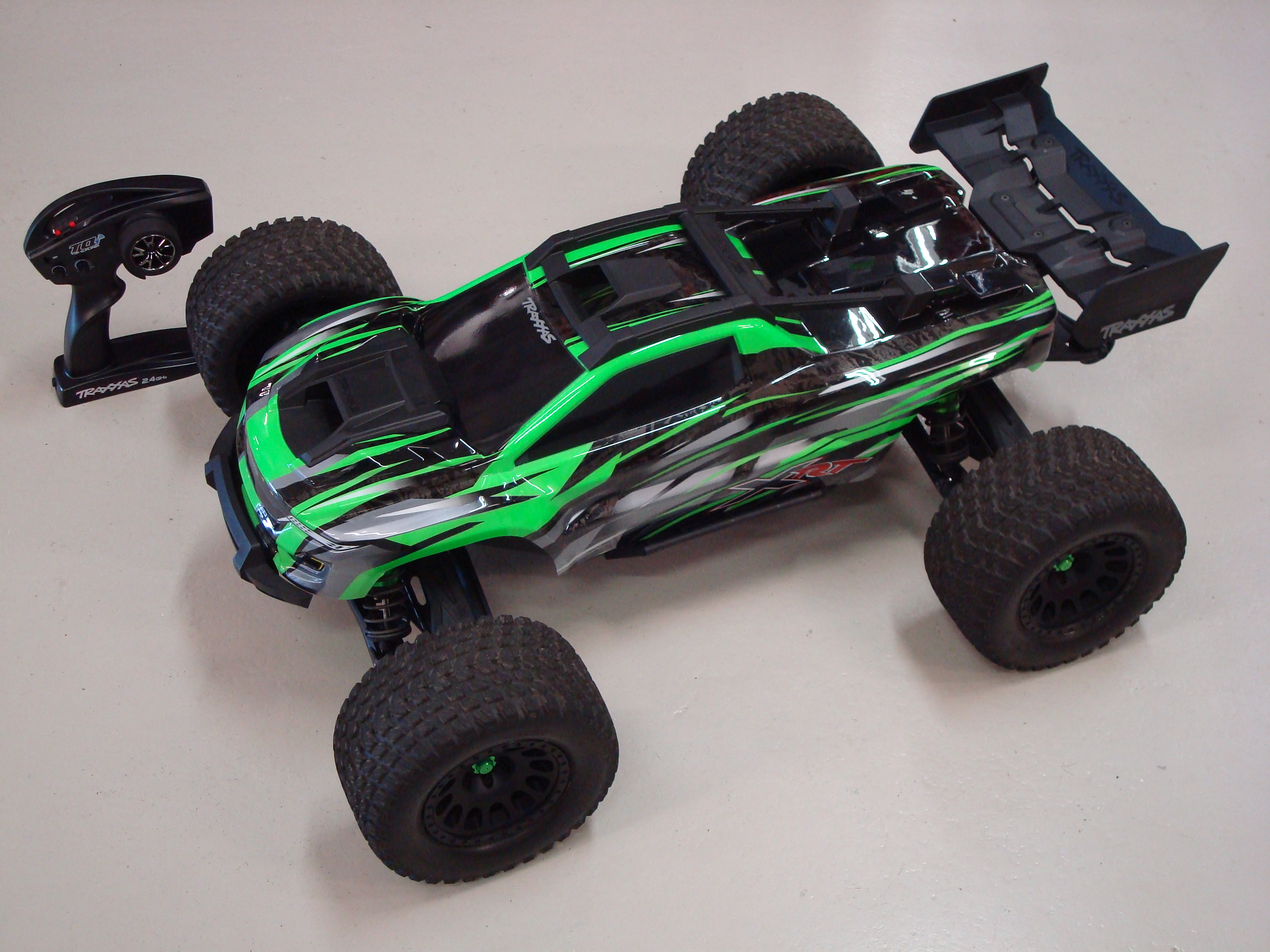 Occasion Traxxas XRT 4WD VXL-8S Race Truck TQi TSM 1/5 (no battery/charger)
