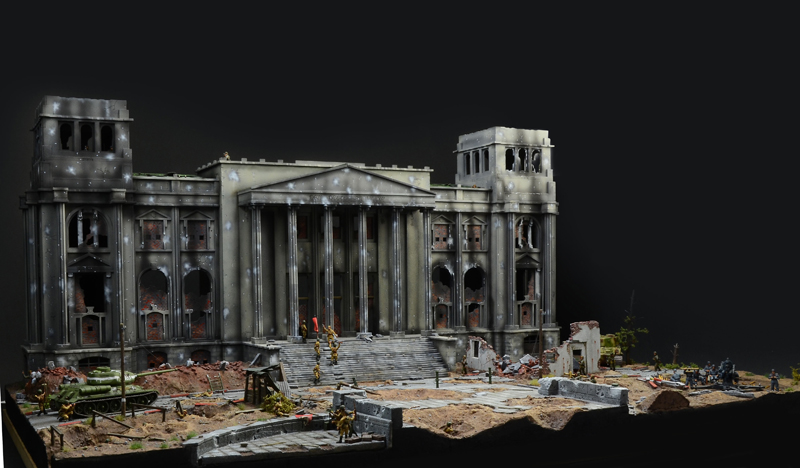 Italeri Battle For The Reichstag Berlin 29th April / 2nd May 1945 Battle Set 1/72