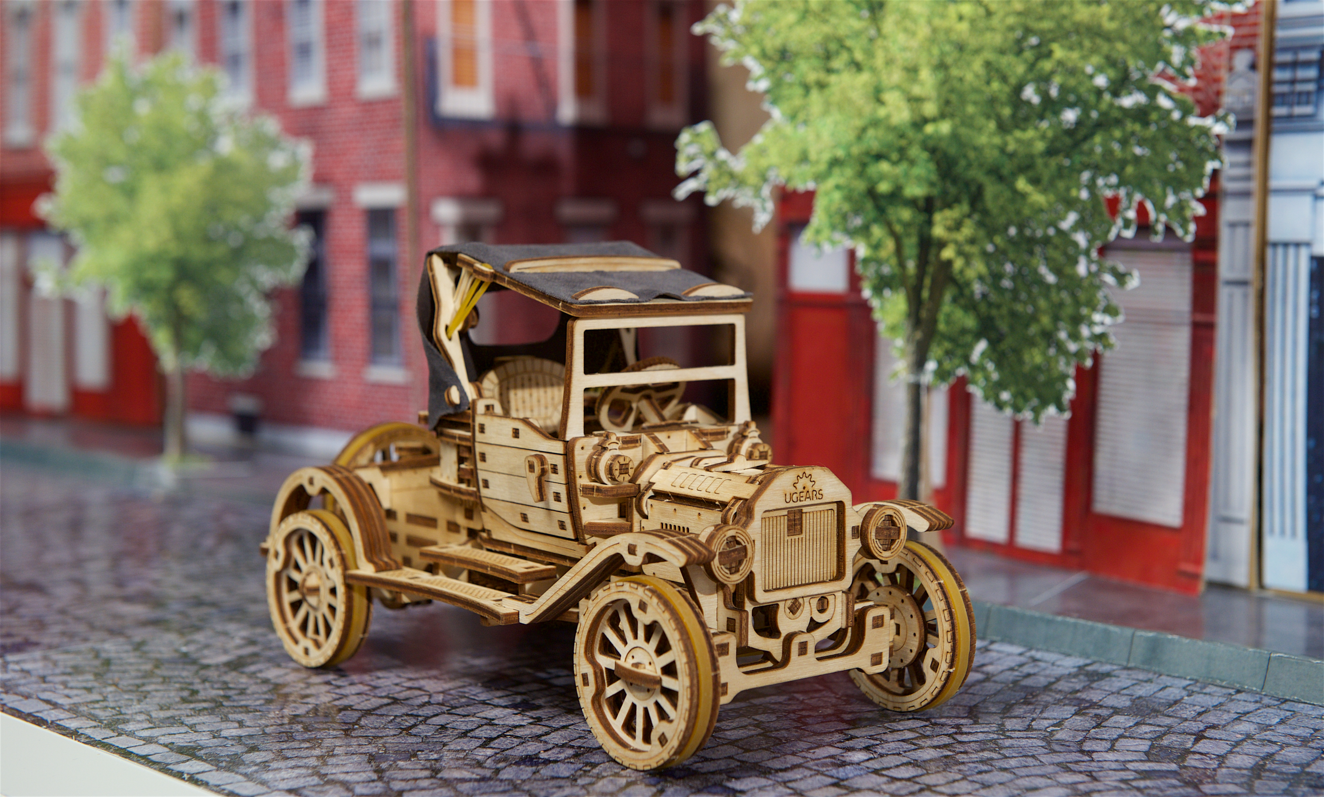U-Gears Retro Auto UGR-T mechanisch houten bouwpakket