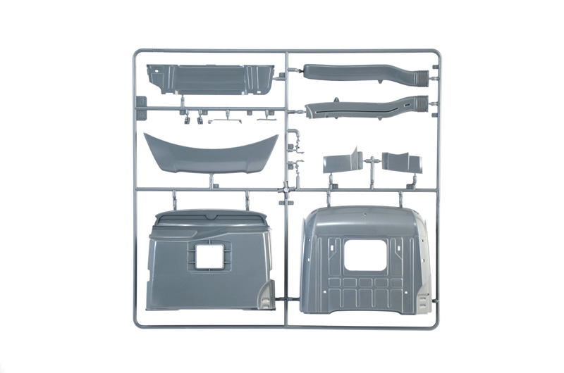 Italeri MB Actros MP4 Big Space Grand Prix Edition 1/24