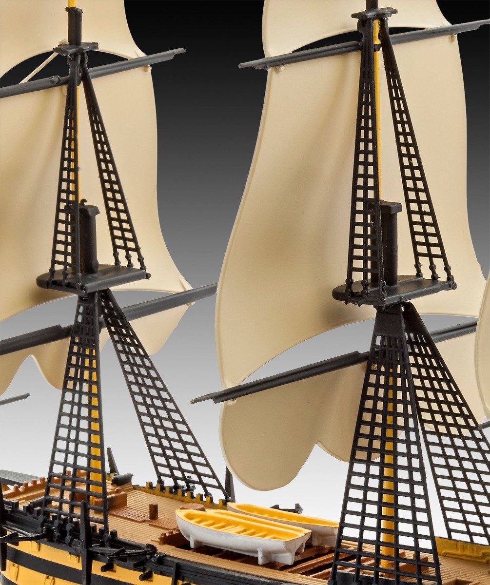 Revell H.M.S. Victory 1/450