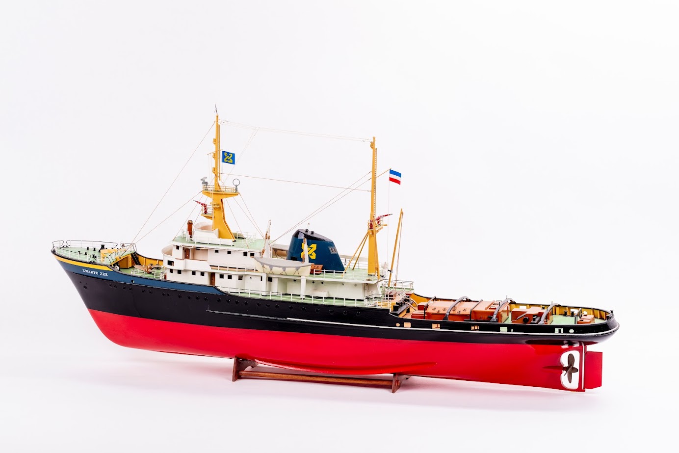 Billing Boats Zwarte Zee 1/90