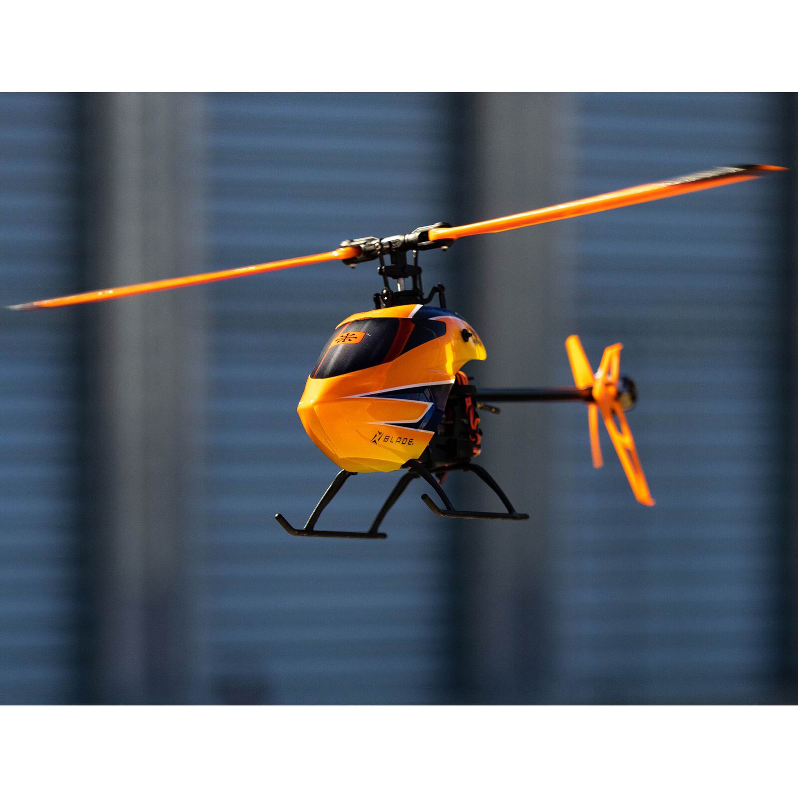 Blade 230 S Smart RTF Basic with SAFE Collective Pitch Flybarless R/C Helicopter