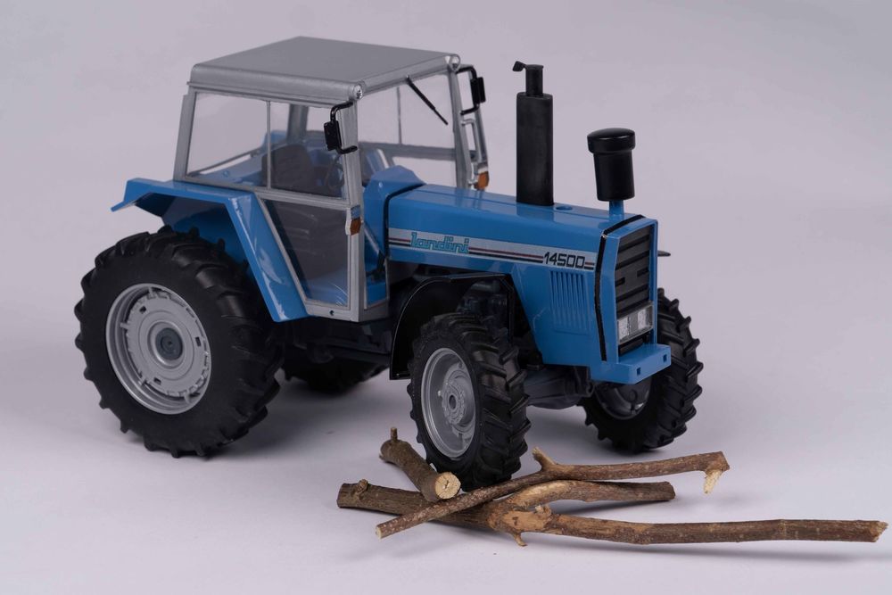 Heller Landini 16000 DT 1/24
