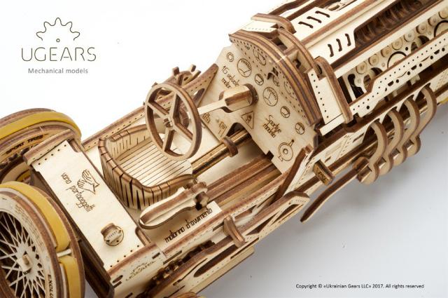 U-Gears U-9 Grand Prix Car Model  mechanisch houten bouwpakket