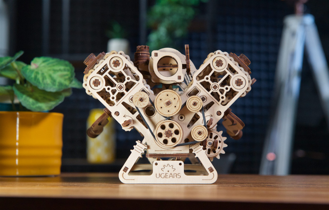 U-Gears V8 Motor mechanisch houten bouwpakket