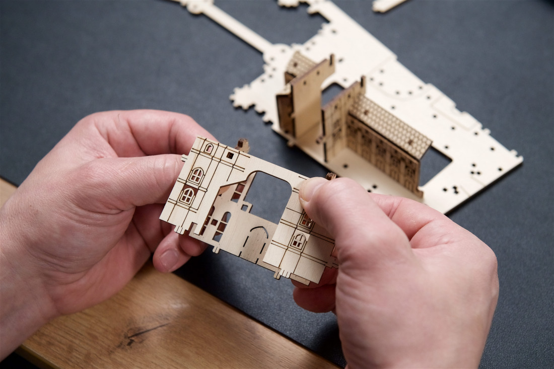 U-Gears Hogwarts kasteel Harry Potter mechanisch houten bouwpakket