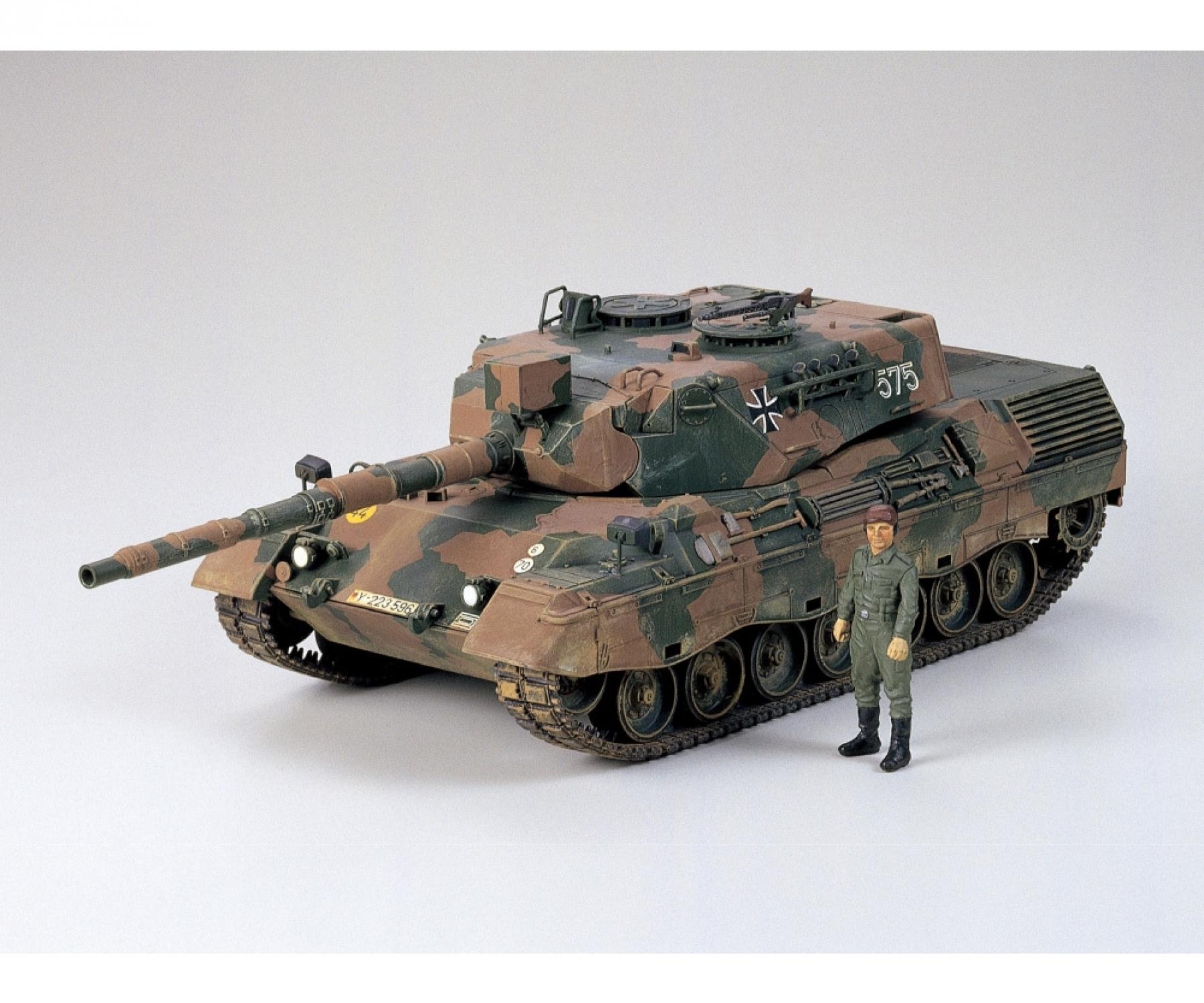 Tamiya BW MBT Leopard 1A4 1/35