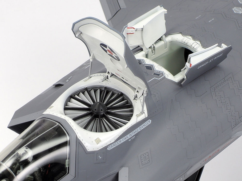 Tamiya Lockheed F-35 B Lightning II 1/48