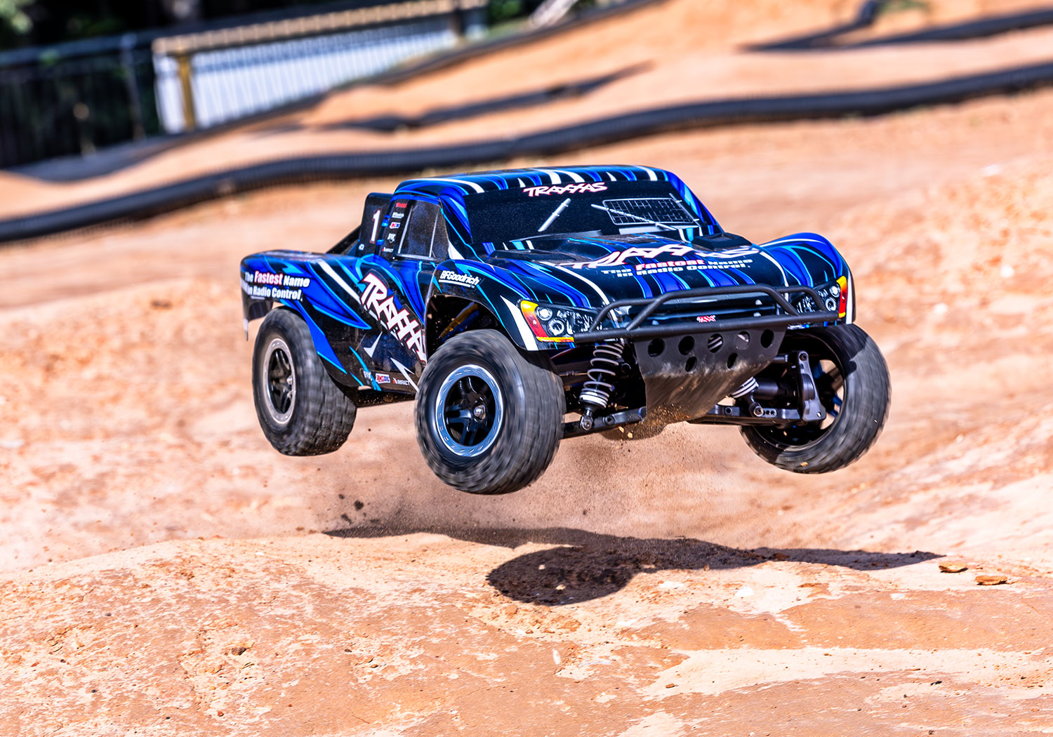 Traxxas Slash 4x4 VXL 2.4GHz TQi TSM RTR Short Course Truck Clipless HD BLUE