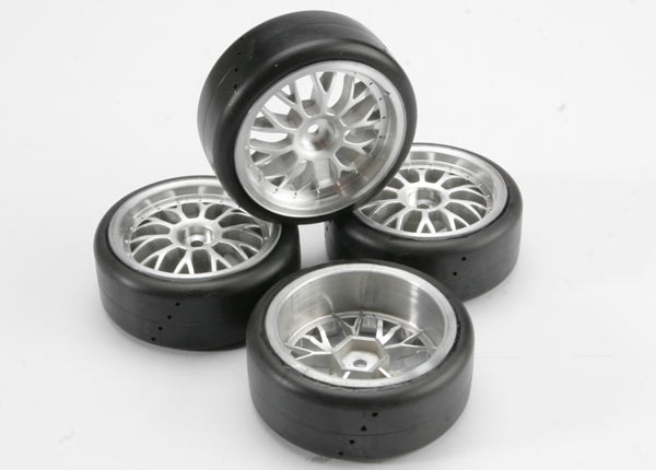 Traxxas Tires, Pro-Trax Directional On-Road (Medium Compound With Contoured Inserts) (Mounted And Glued To Part #4872 Wheels) (2 Left, 2 Right)