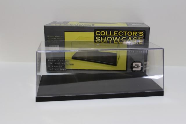 Triple 9 Collectors Showcase 1/18