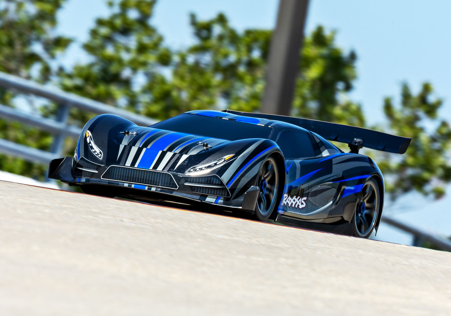 Traxxas XO-1 Supercar Brushless 6S 4WD TQi TSM RTR Blue