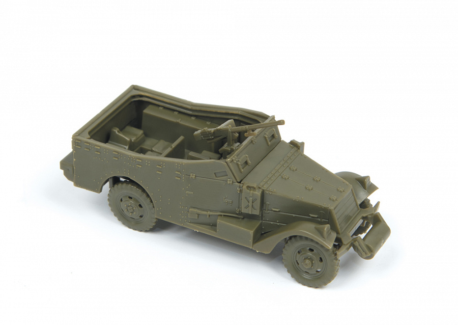 Zvezda Soviet Armored M-3 Scout Car with Machine Gun 1/100