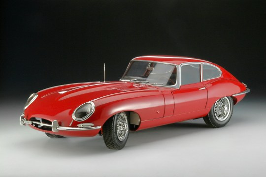 Revell Jaguar E-Type 1/8