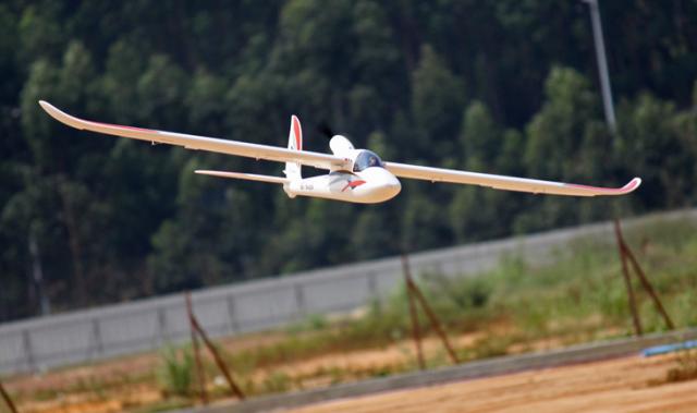 Siva Sky Surfer V2 1400 mm EPO Rood PNP