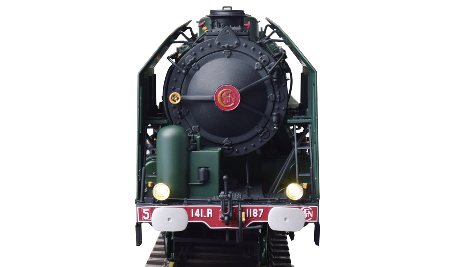 IXO Locomotive 141-R 1/32