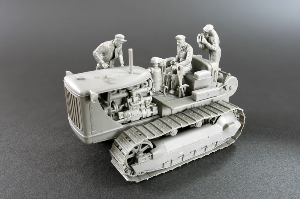 MiniArt U.S. Tractor w/Towing Winch & Crewmen 1/35