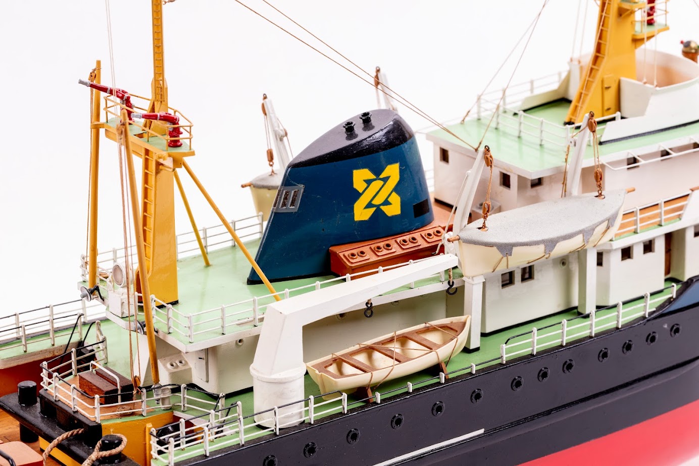 Billing Boats Zwarte Zee 1/90