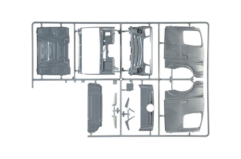 Italeri MB Actros MP4 Big Space Grand Prix Edition 1/24
