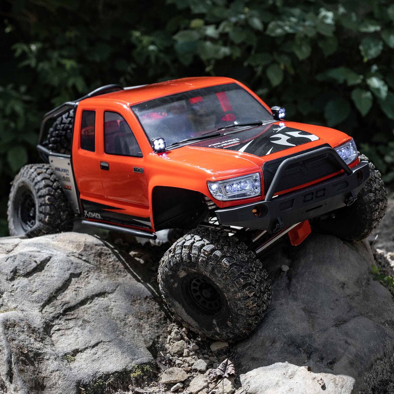 Axial SCX6 Trail Honcho 4WD RTR Crawler 1/6 Red