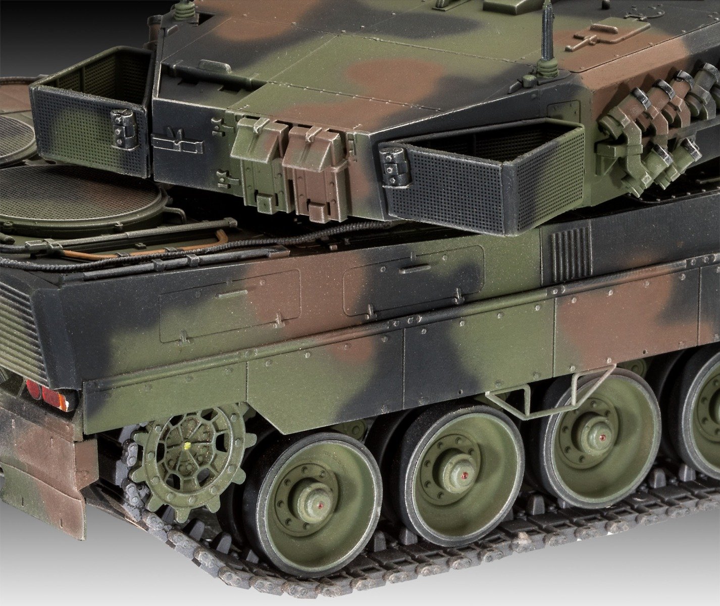 Revell Leopard 2 A6/A6NL 1/35