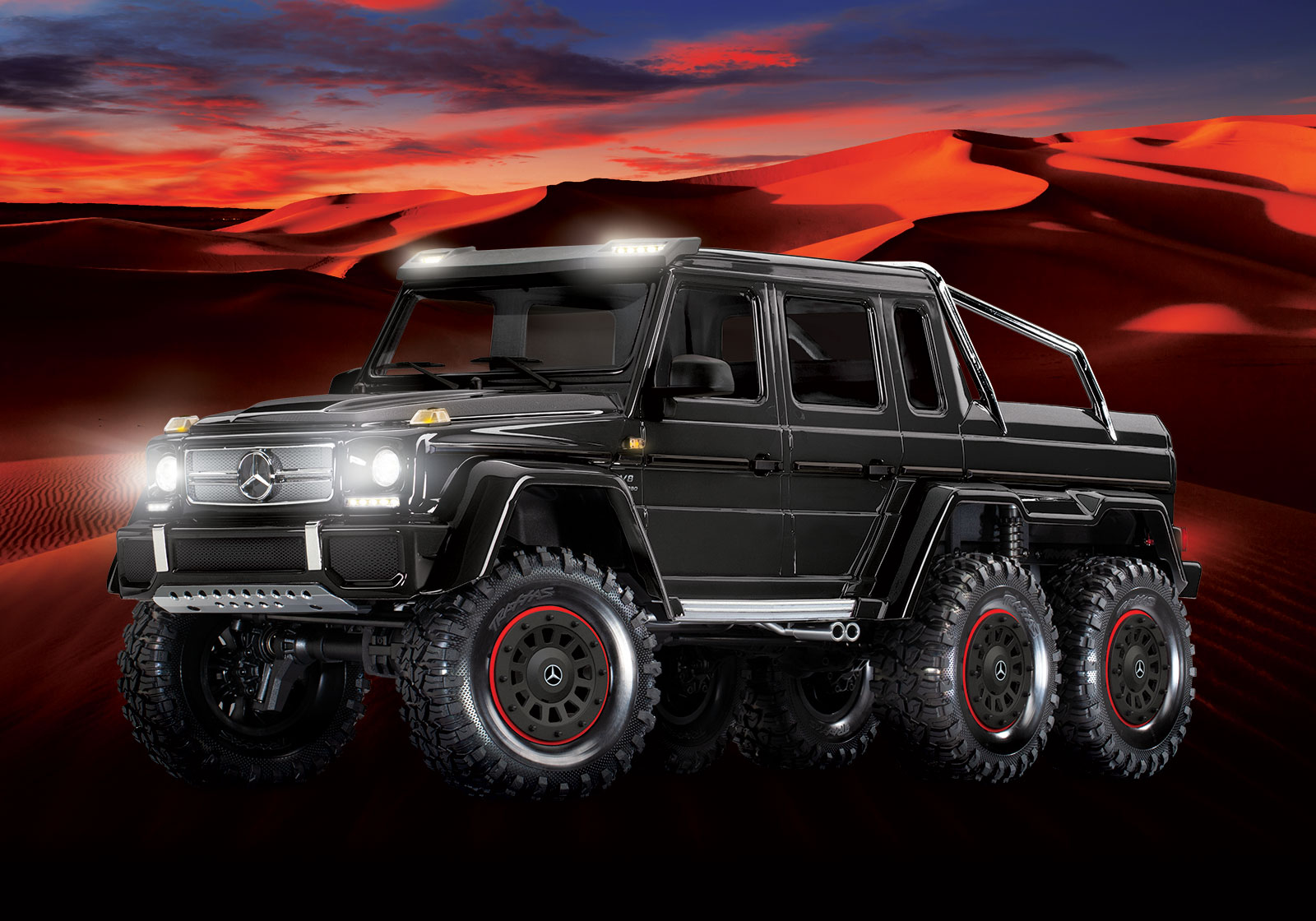 Traxxas TRX-6 Mercedes-Benz G 63 AMG 6X6 Electric Trail Truck RTR 1/10 Clipless Black