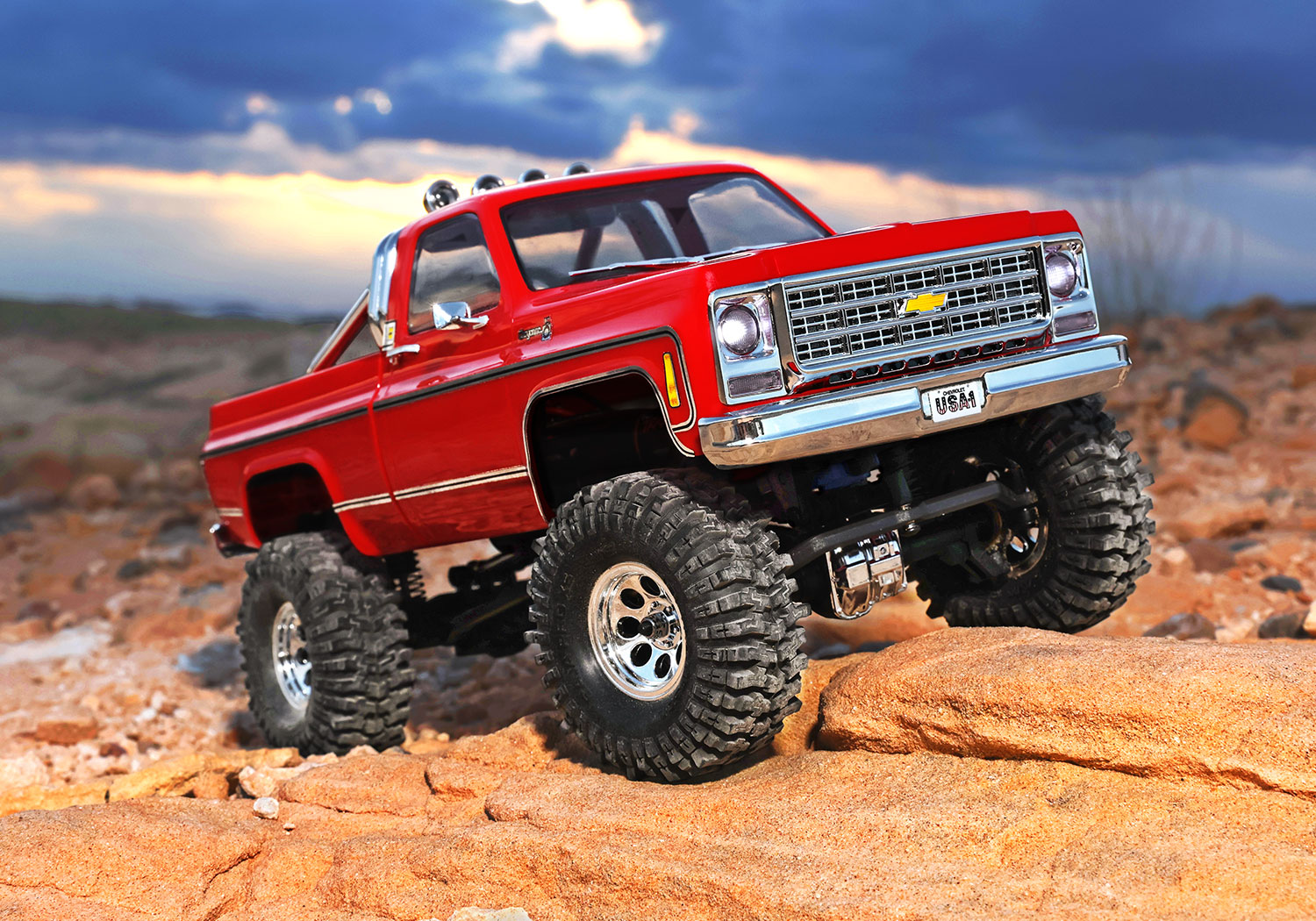 Traxxas TRX-4M High Trail 1979 Chevrolet K10 Truck 4WD Electric Scale and Trail Crawler with TQ 1/18 Red