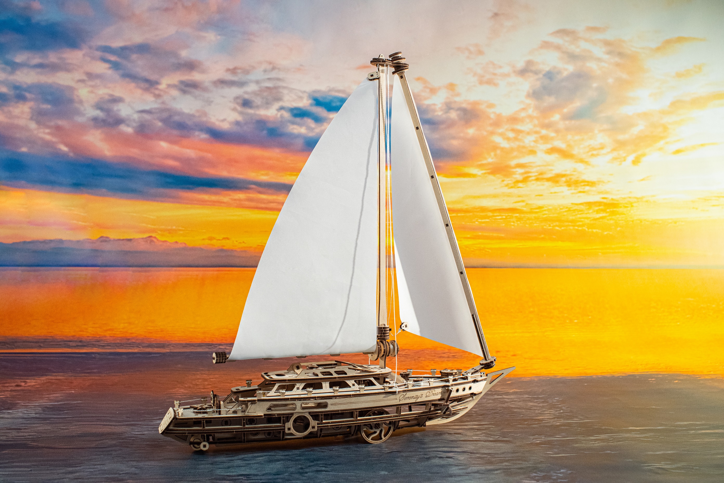 U-Gears  Serenity's Droom Zeilboot mechanisch houten bouwpakket