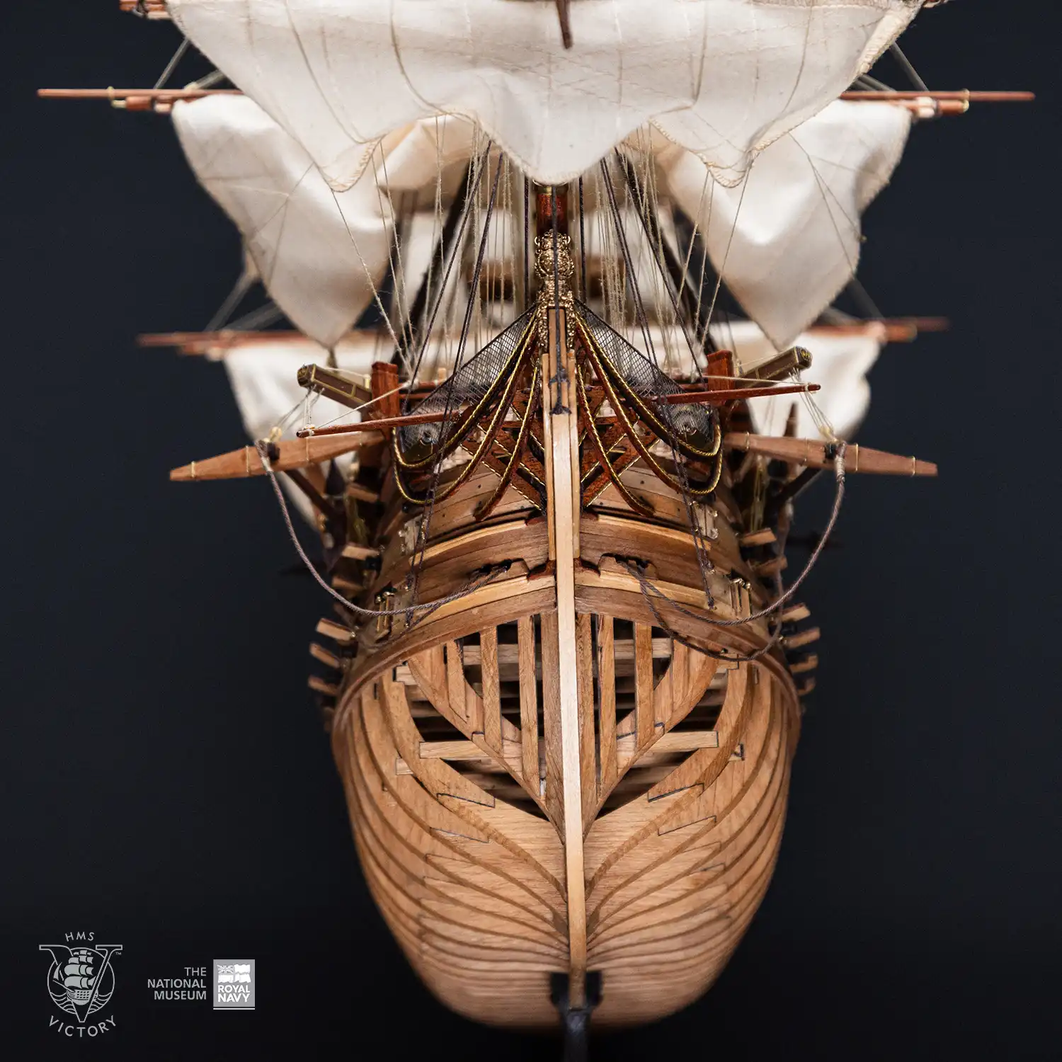 Occre Premium HMS Victory Houten Scheepsmodel kit 1/87
