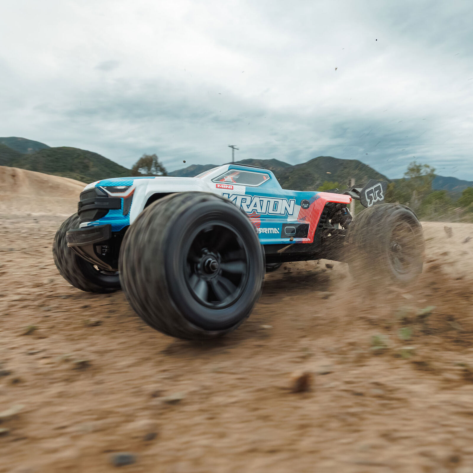 Arrma Mini Kraton 3S DSC 4X4 RTR Brushless Speedtruck (inclusief accu en lader) Red/Blue 1/16