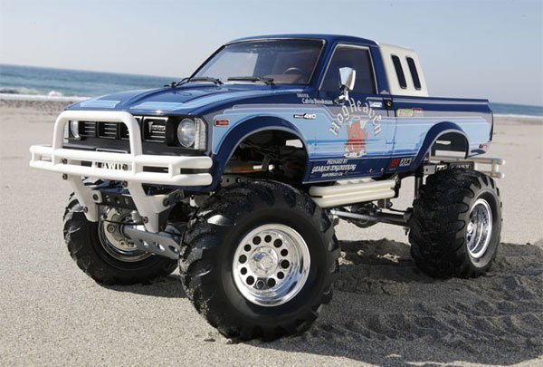Tamiya Toyota 4x4 Pick Up Bruiser (RN36) Kit 1/10