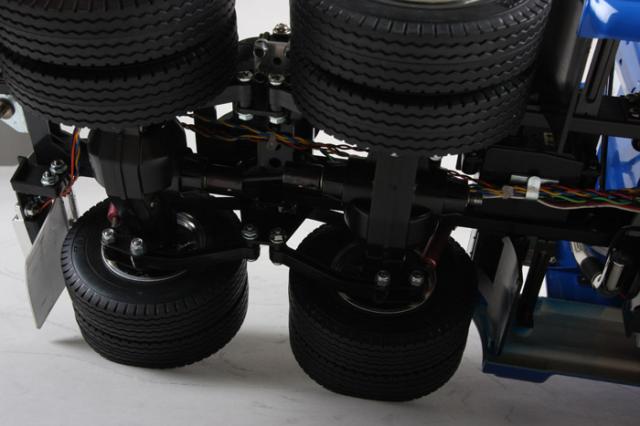 Tamiya Ford Aeromax R/C Truck Kit 1/14