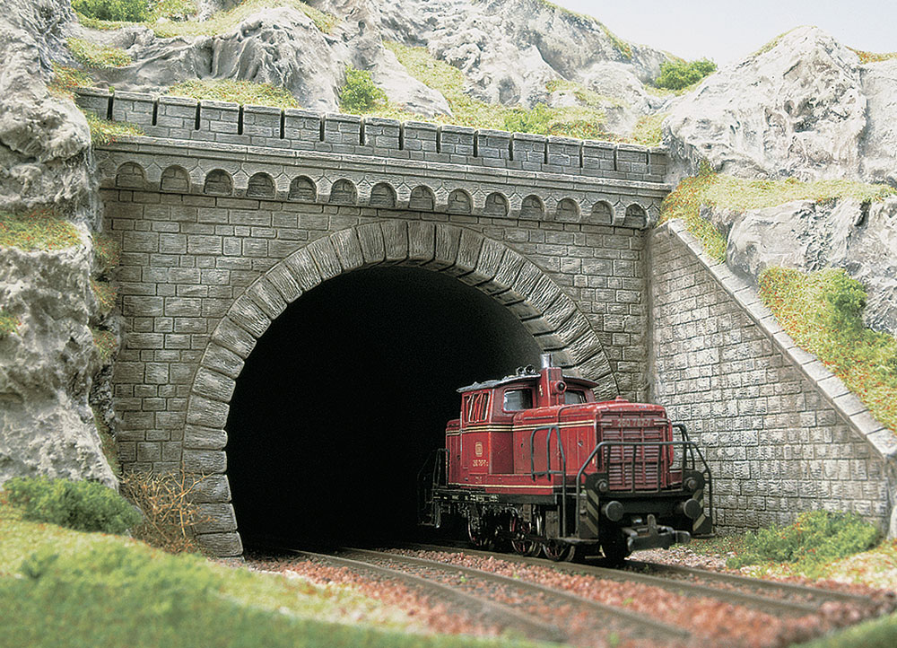 Busch Tunnelportaal dubbelspoor H0