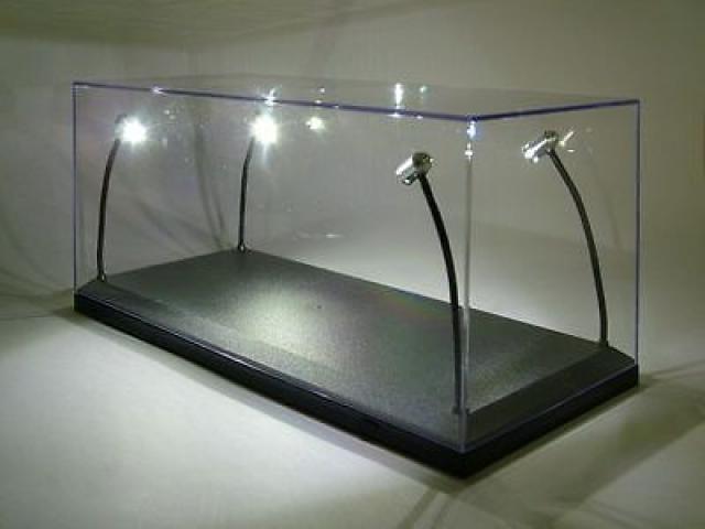 Triple 9 Collection LED Lighted 1/18 Display Case