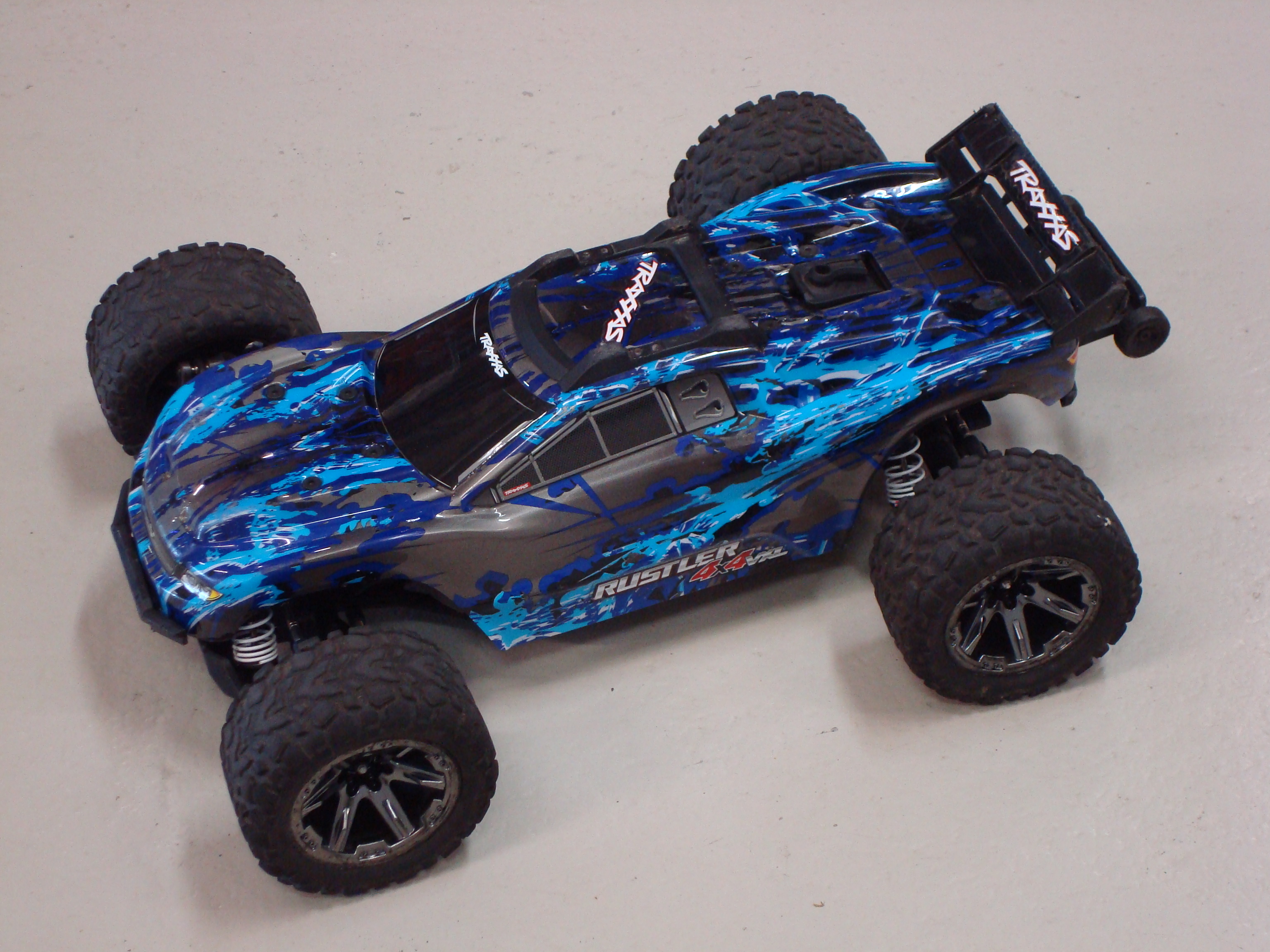 Occasion Traxxas Rustler 4X4 VXL TQi TSM High-Performance Brushless Stadium Truck 1/10