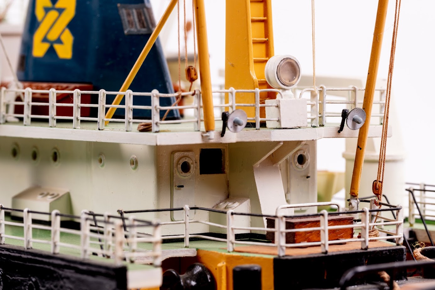 Billing Boats Zwarte Zee 1/90