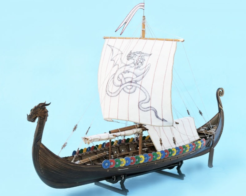 Mantua Model Dreki Nave Vikinga 1/40