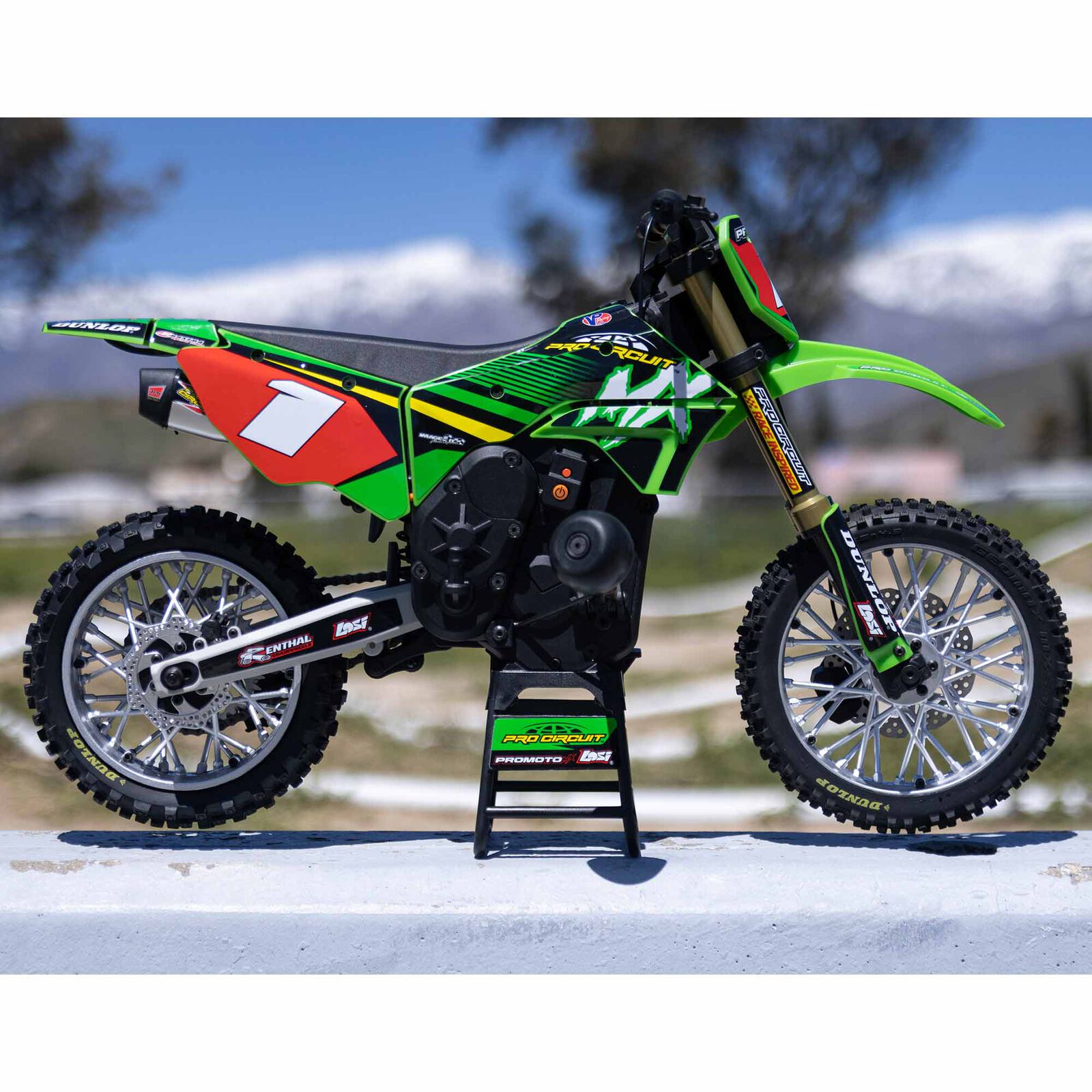 Losi Promoto-MX Pro Circuit 2S RTR Brushless Motorcycle (Battery and Charger Included), Green 1/4