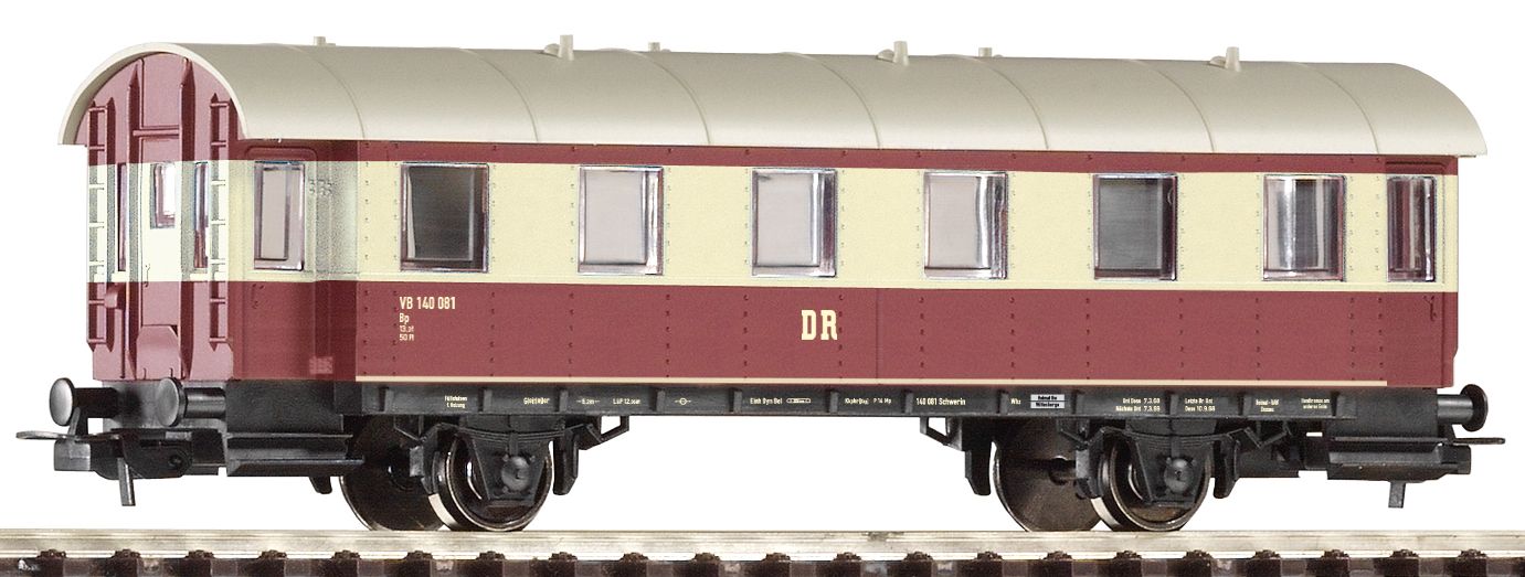 Piko Personenwagon DR EP III H0