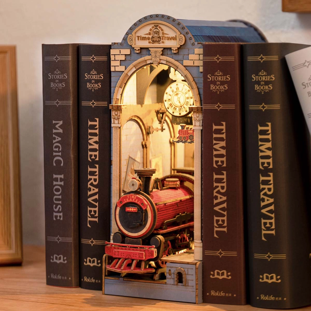 Rolife Book Nook & Wonderland Time Travel