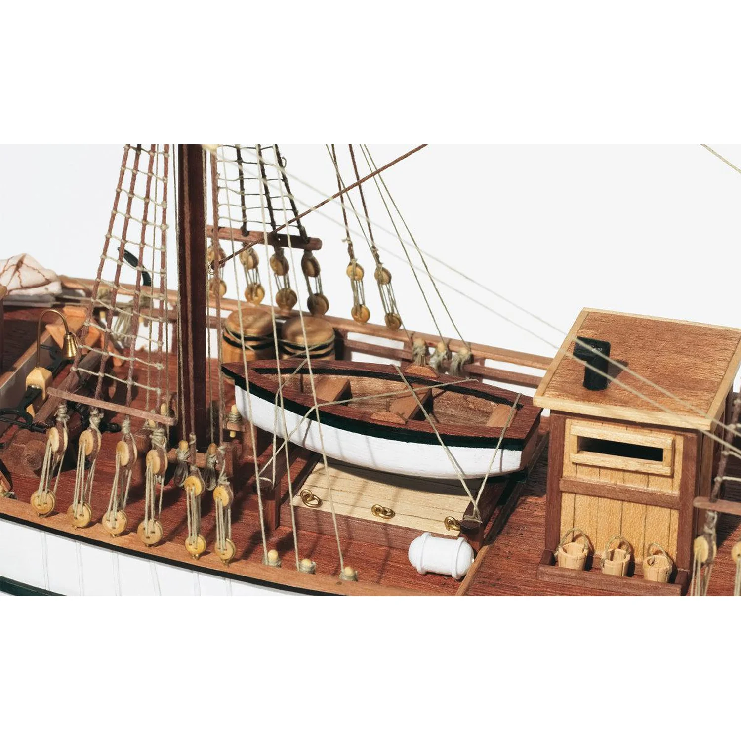 Occre De Brik Aurora Houten Scheepsmodel 1/65
