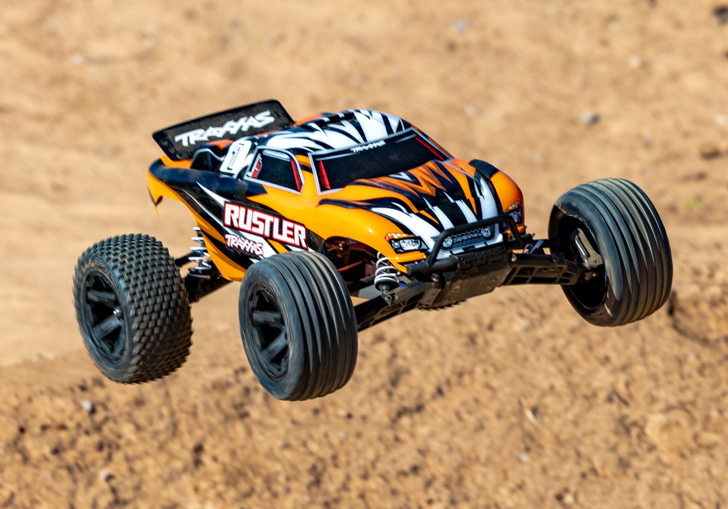 Traxxas Rustler 2WD Brushed with Battery & USB-C Charger Orange X