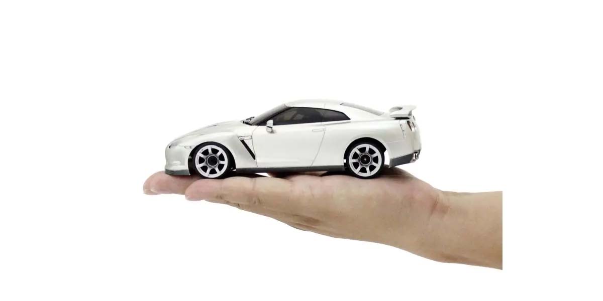 Kyosho First Mini-Z Nissan GT-R R35 Silver 1/28