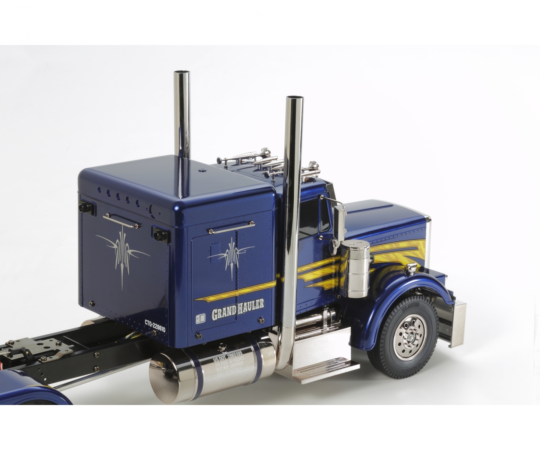 Tamiya Grand Hauler Customized R/C Truck Kit 1/14